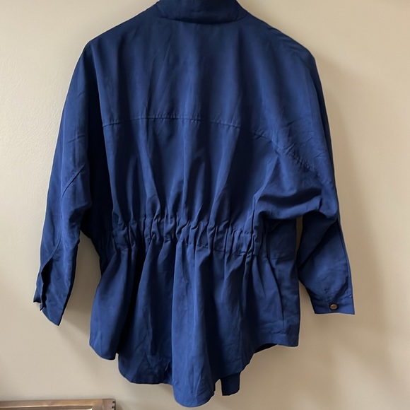 Adorable blue jacket never worn - Picture 2 of 4